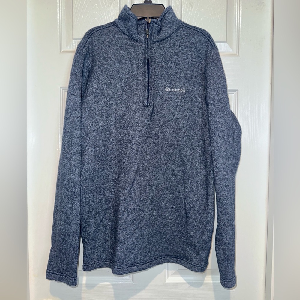 Columbia Gray Fleece Pullover. Size S